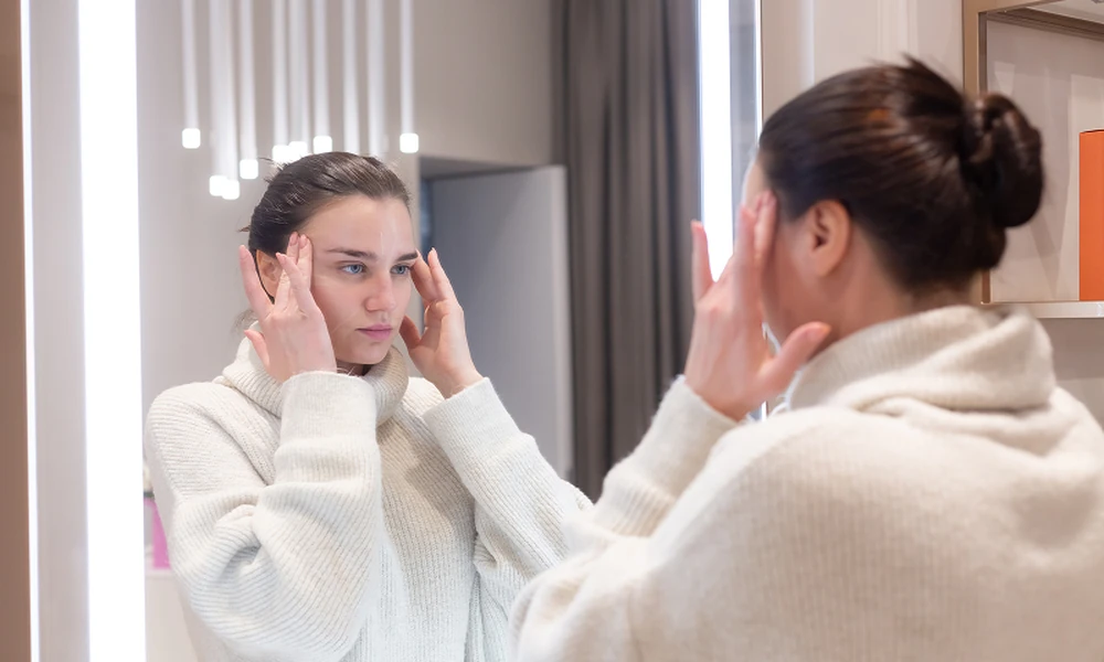 How to Smoothen Your Skin With Acne Scars Treatment in Singapore